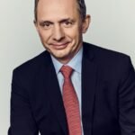 EL_Headshot-1